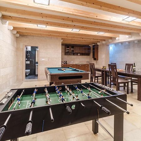 Luxury Stone Villa Nevija 2022 Private Villa Milna  Zewnętrze zdjęcie