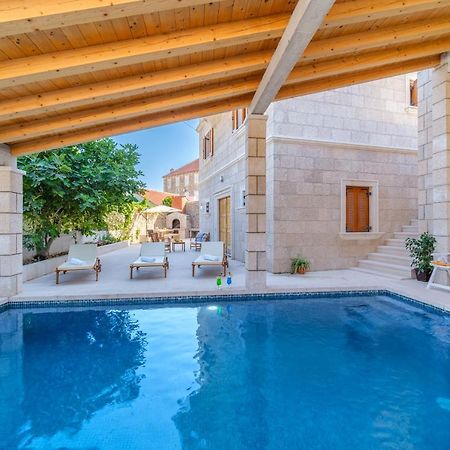 Luxury Stone Villa Nevija 2022 Private Villa Milna  Zewnętrze zdjęcie