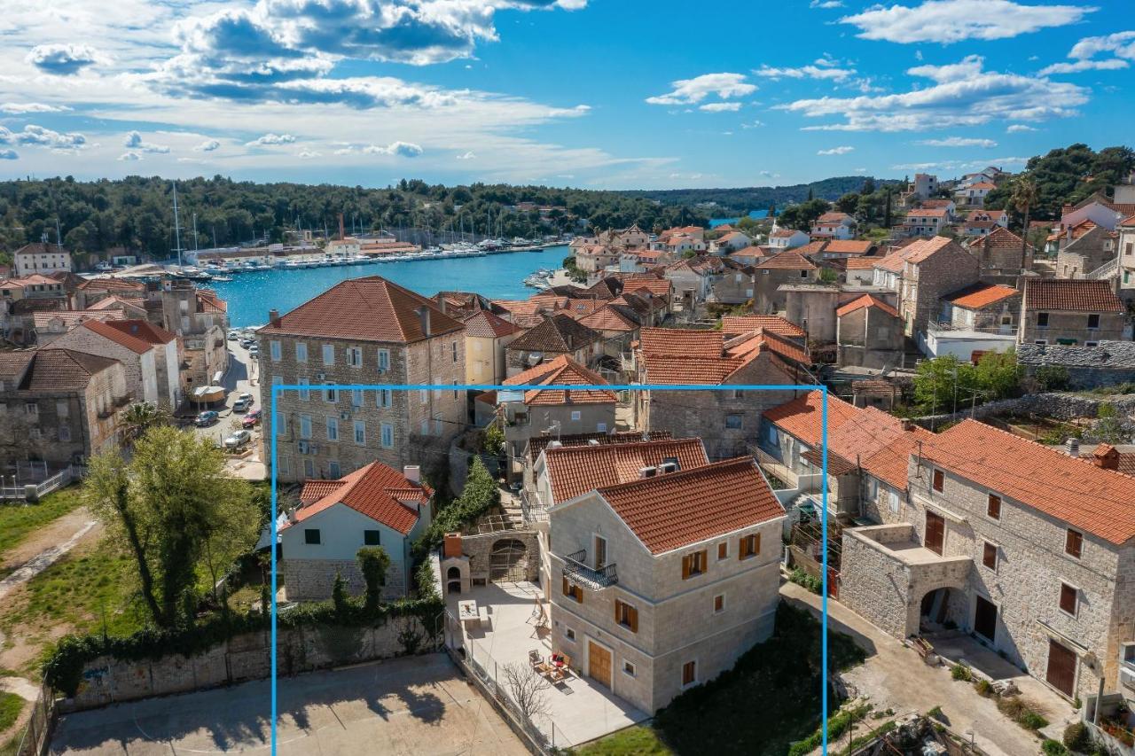 Luxury Stone Villa Nevija 2022 Private Villa Milna  Zewnętrze zdjęcie
