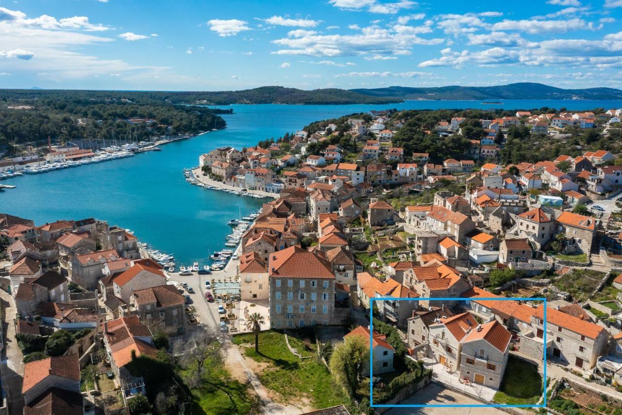Luxury Stone Villa Nevija 2022 Private Villa Milna  Zewnętrze zdjęcie