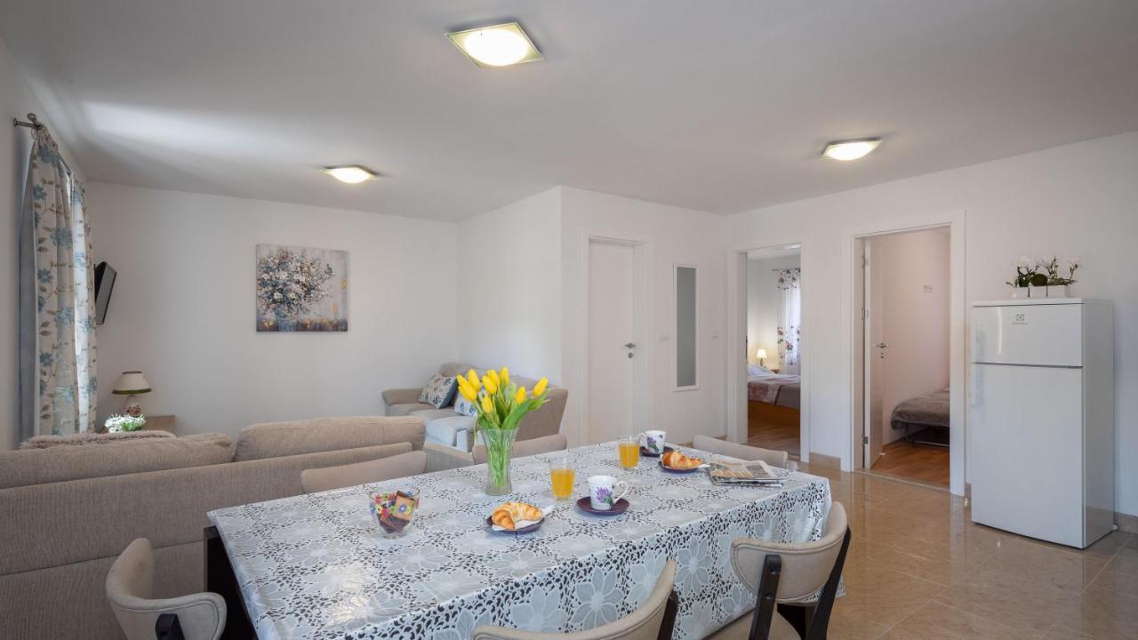 Luxury Stone Villa Nevija 2022 Private Villa Milna  Pokój zdjęcie