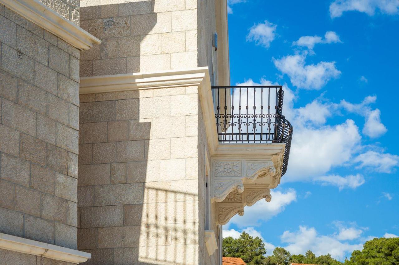 Luxury Stone Villa Nevija 2022 Private Villa Milna  Zewnętrze zdjęcie