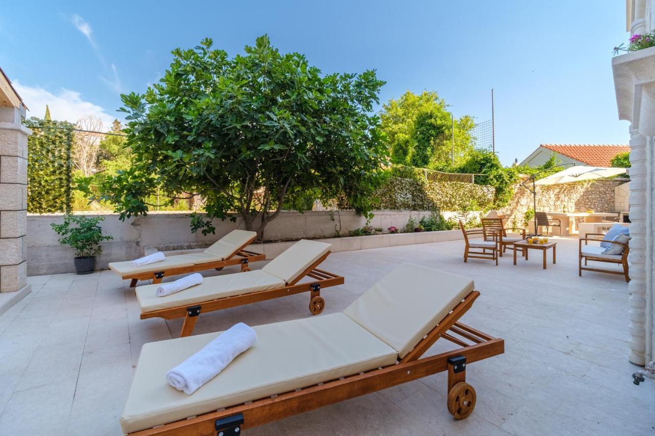 Luxury Stone Villa Nevija 2022 Private Villa Milna  Zewnętrze zdjęcie
