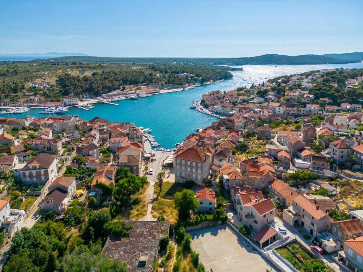 Luxury Stone Villa Nevija 2022 Private Villa Milna  Zewnętrze zdjęcie