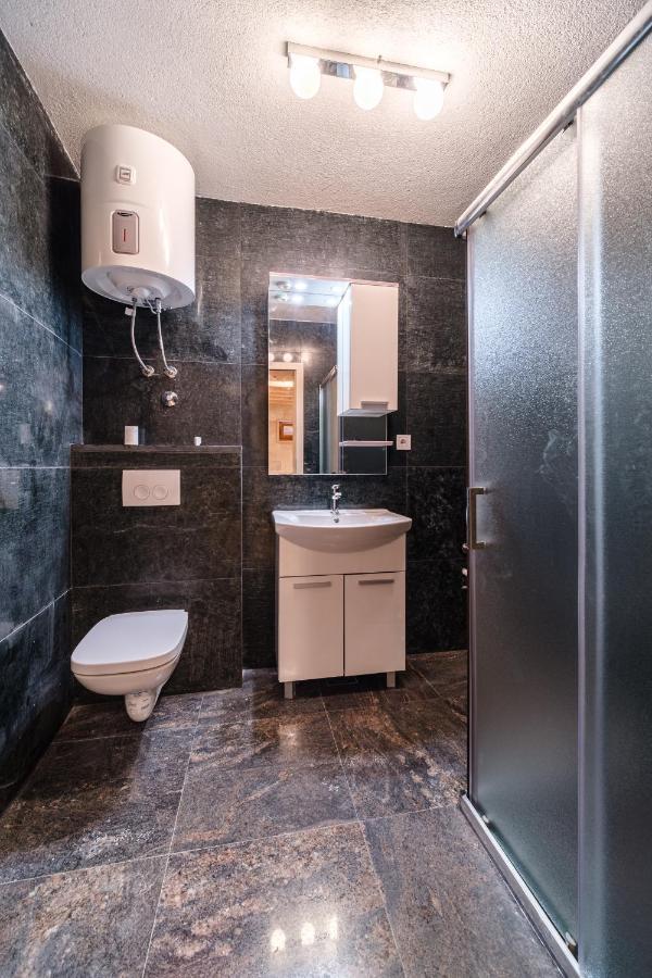 Luxury Stone Villa Nevija 2022 Private Villa Milna  Zewnętrze zdjęcie